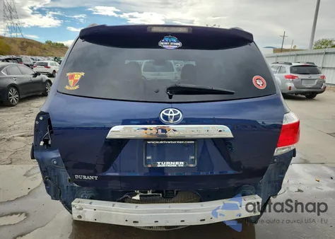 2013 Toyota Highlander Limited z USA, uszkodzony, nr VIN 5TDYK3EH4DS109027